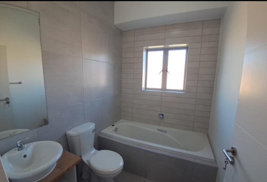 2 Bedroom Property for Sale in Mooikloof Country Estate Western Cape